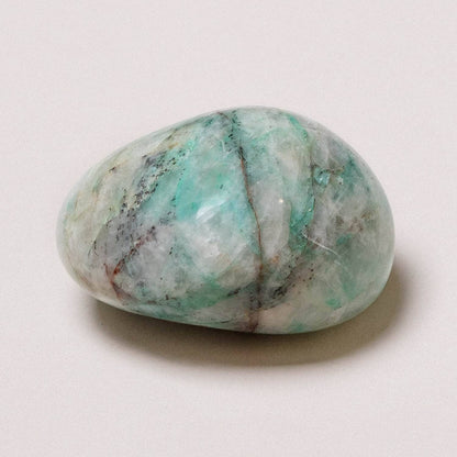 Rare Quantum Quattro Palm Stones